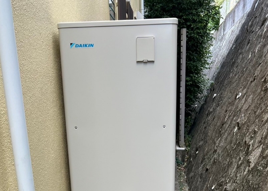 ガス給湯器からダイキンエコキュートへ取替工事